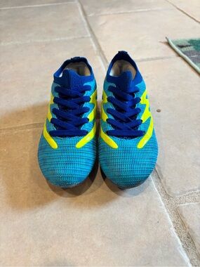 Kids Blue and Yellow Slip-On Soccer Cleats